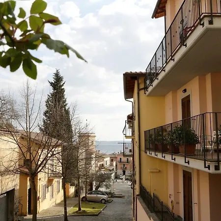 Relax In Piazzetta Casa E Per Vacanze * Trevignano Romano