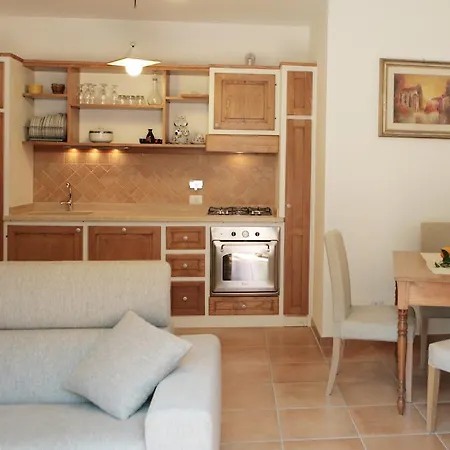 Relax In Piazzetta Casa E Per Vacanze